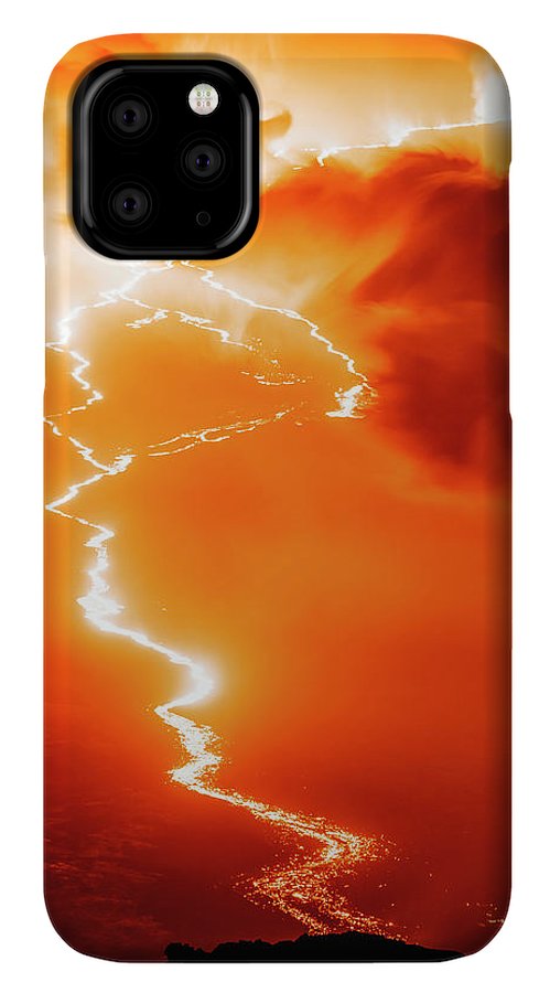 Mauna Loa - Phone Case