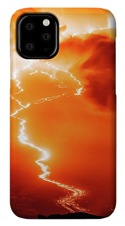 Mauna Loa  - Phone Case